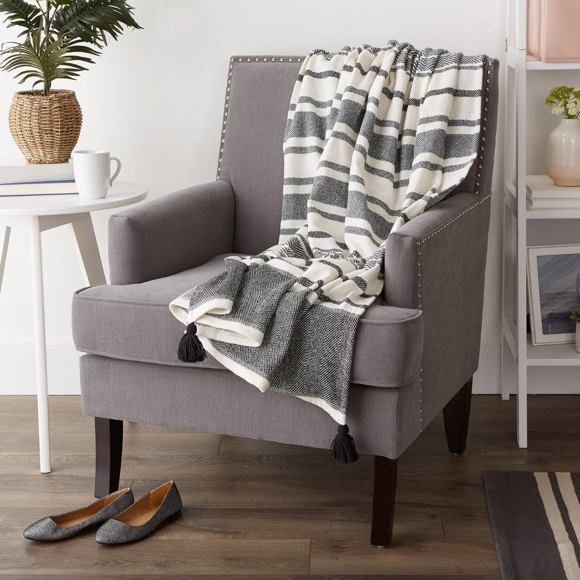 DII® Black & Mineral 2-Tone Chevron Stripe Throw